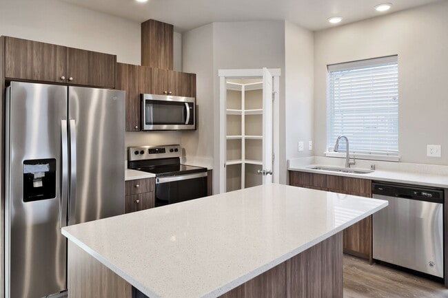 Photo - 1836 Eastgate Loop Unit 101