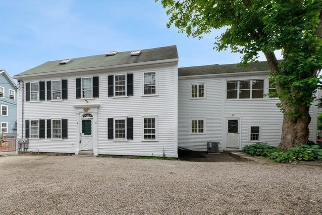 Photo - 61 Front St Unit 2