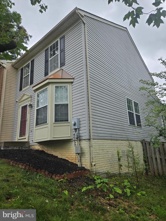 6632 Granville Ct