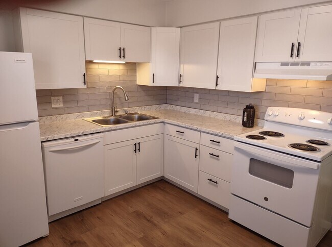 Photo - 3691 Pennsylvania Ave Apartment Unit 6