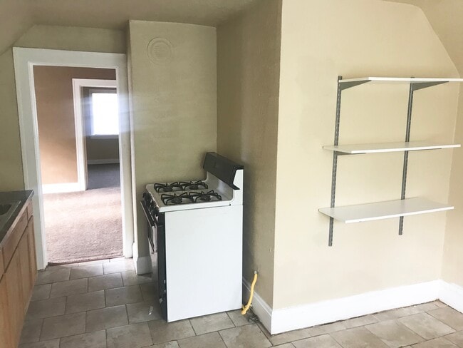 Photo - 1665 Cliffview Rd Unit 3