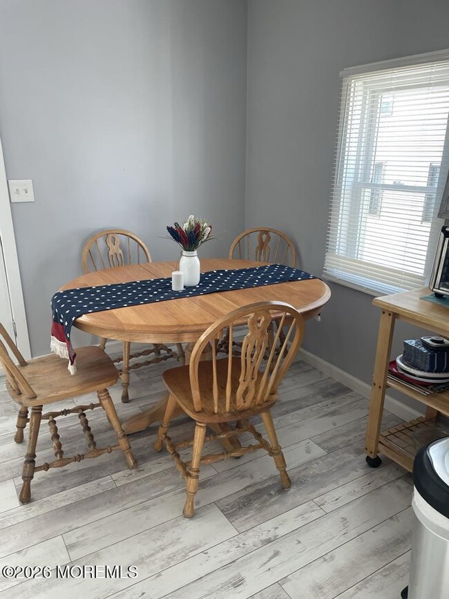 Photo - 1704 Boulevard