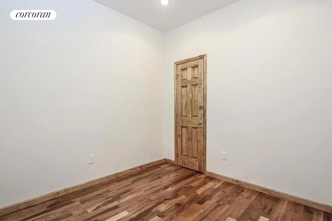 Photo - 1250 Herkimer St