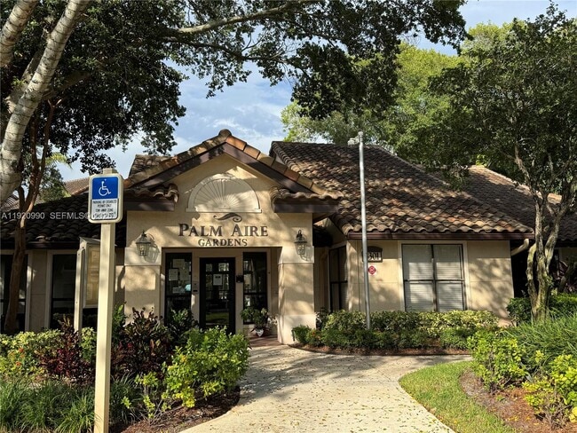 Building Photo - 4341 W McNab Rd Unit 27