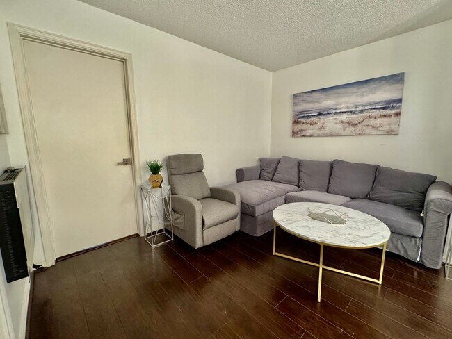 Photo - 2601 Bellefontaine Unit Apartment A107