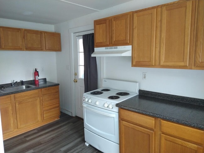 Photo - 32 Broad St Unit #3