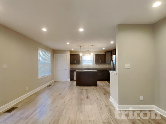 189 Bonnell Dr