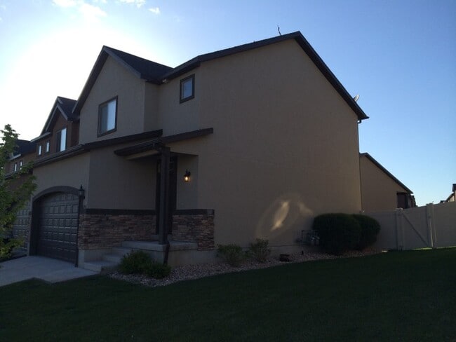Photo - 2576 Cottonwood Dr