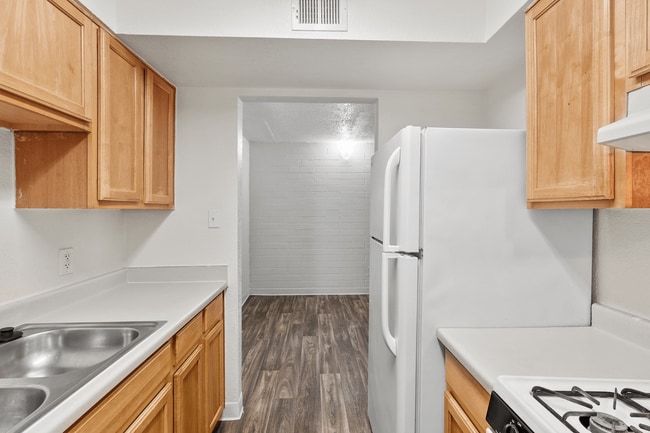 Photo - Bella Vista Apartments