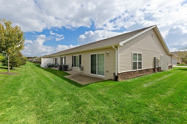 Photo - Redwood Zeeland