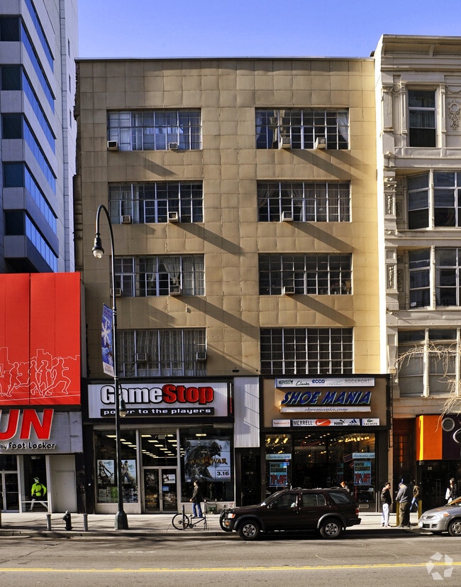 30 - 32 E 14th St - 30-32 E 14th St