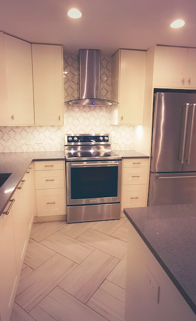 1096 Gran Paseo Dr