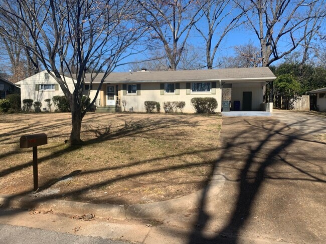 Photo - 1633 Lamar St