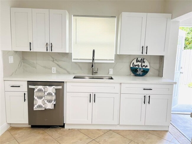 Photo - 3962 NW 36th Way