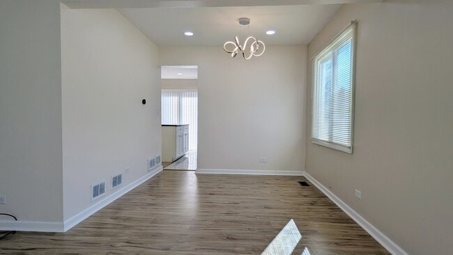 Photo - 650 Shining Water Dr