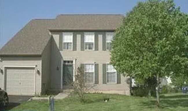 Building Photo - 906 Hamilton Rd