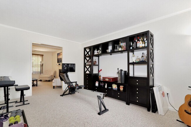 Photo - 304 Charity Ln