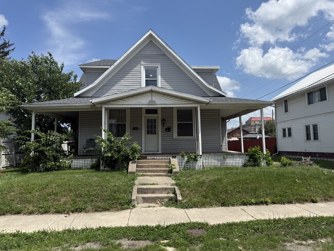 Photo - 416 N Webster St House