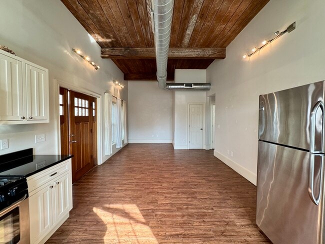 Photo - 2 Ames St Unit 1