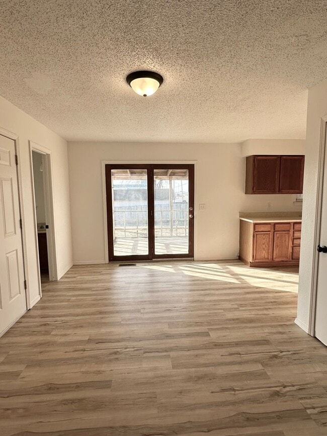 Photo - S0064-MF2-E1 Unit 1978