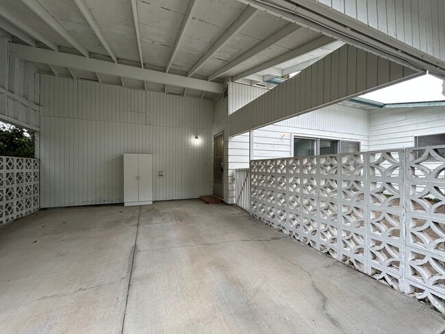Building Photo - sw114th Unit 14260 Rental