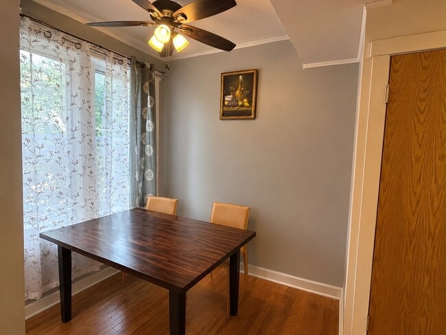 Photo - 1511 W Pratt Blvd Unit 1
