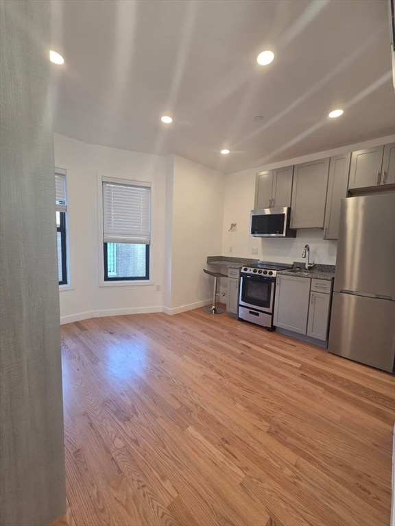 Photo - 165 Hawthorne St Unit 206