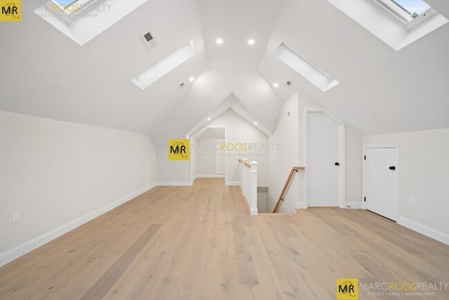 Photo - 59 Nottinghill Rd Unit 3