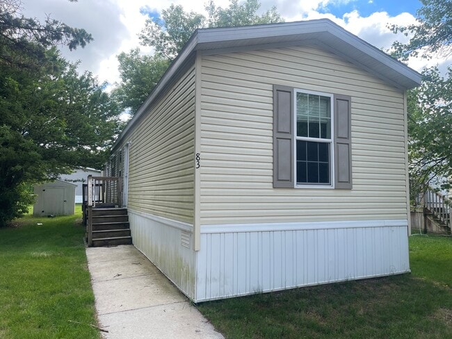Building Photo - 83 E Manor St