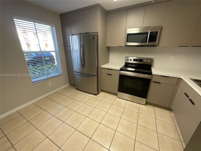 Photo - 3023 SW 129th Terrace Unit 155