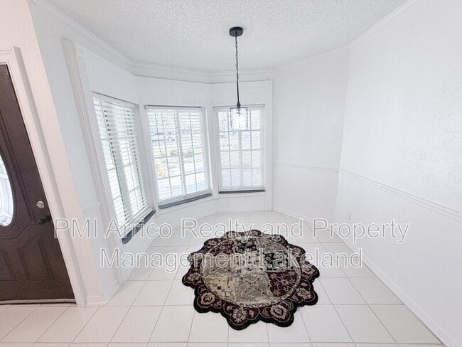 Photo - 222 Lakeview Dr