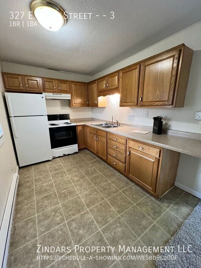 Photo - 327 E West St Unit 3