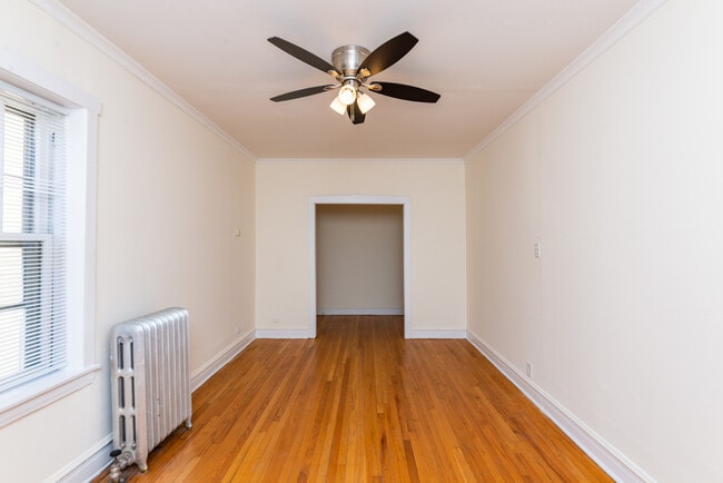 Photo - 2482 N Lincoln Ave Unit 3