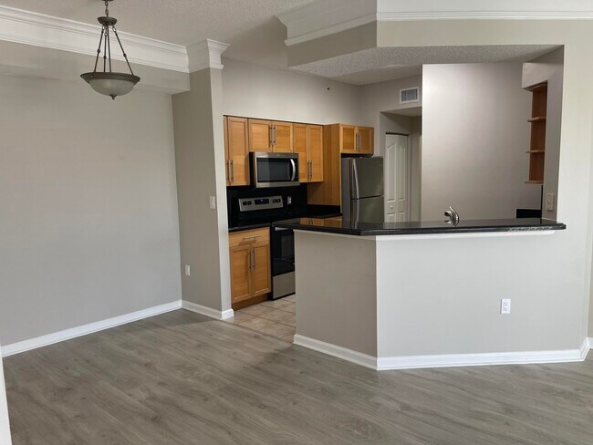 Photo - 9833 Baywinds Blvd Unit 7306