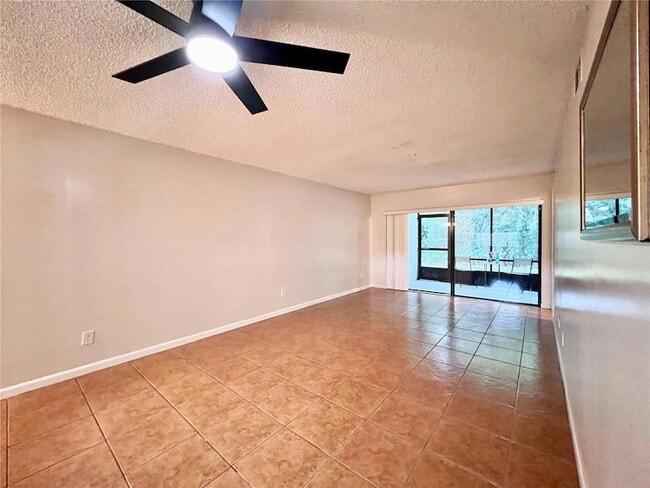 Photo - 3283 Westridge Blvd Unit 3283