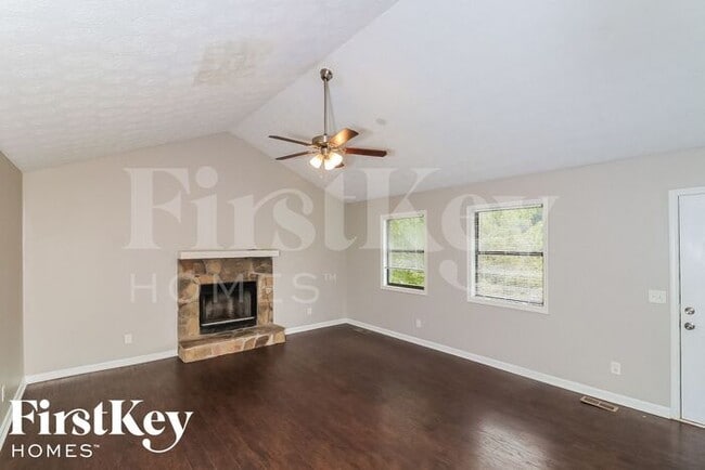 Photo - 1190 Lightfoot Dr