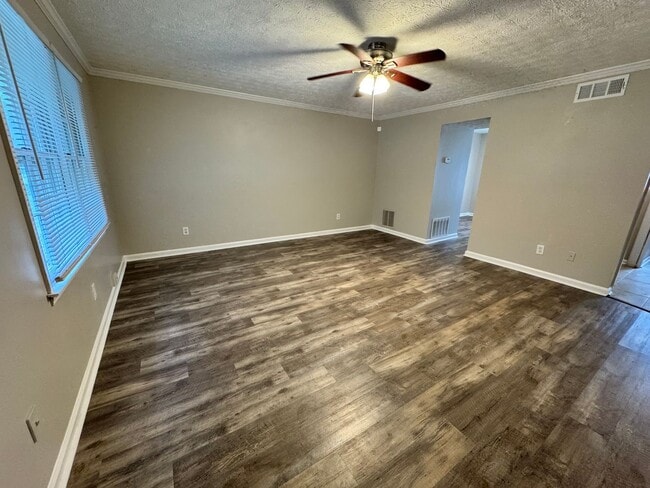 Photo - NOW READY!! 2 bedroom 2.5 bathroom in Snellville