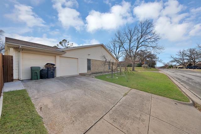 Photo - 1611 Celeste Ct