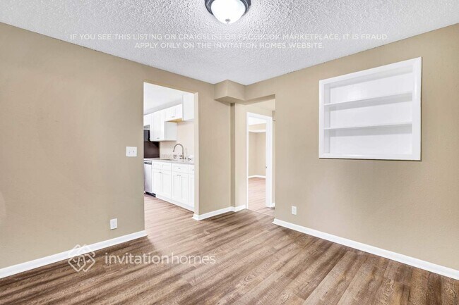 Photo - 6968 Delisle Dr