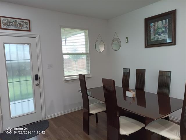 Photo - 505 Virginia Wy