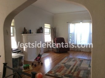 Photo - 317 N Gardner St Unit 317 1/2