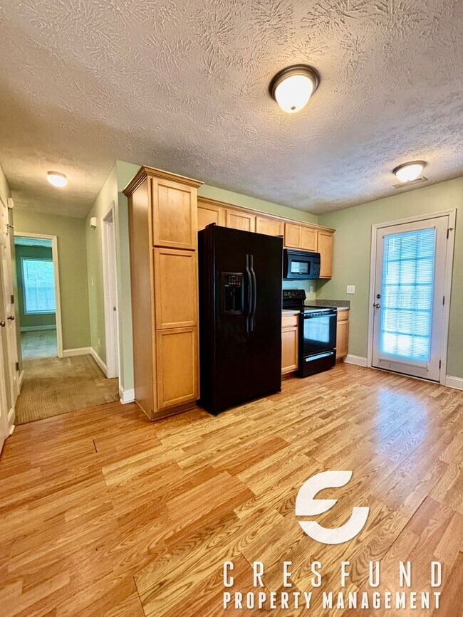 Photo - 4833 Laurelwood Pl