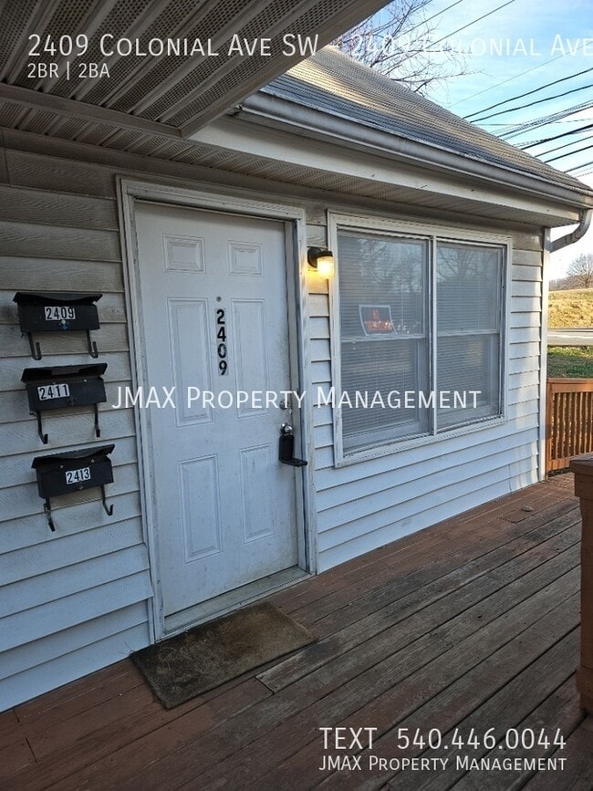 Building Photo - 2409 Colonial Ave SW Unit 2409 Colonial Ave