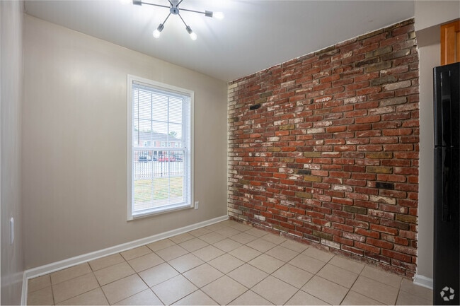 2BR, 1.5BA - 1,000SF - Dining Room - The Riverside Apartment Homes