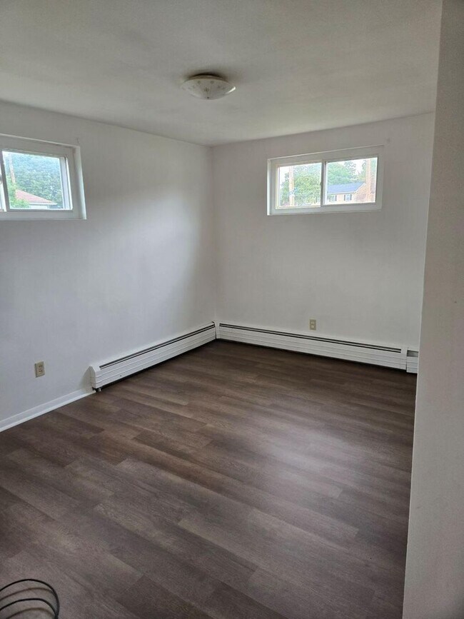 Photo - 1st Floor 2-Bedroom, 1-Bathroom Apartment ... Unit 1