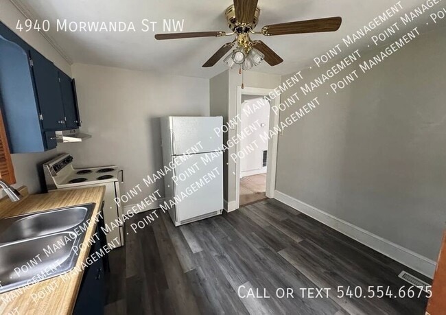 Photo - 4940 Morwanda St NW