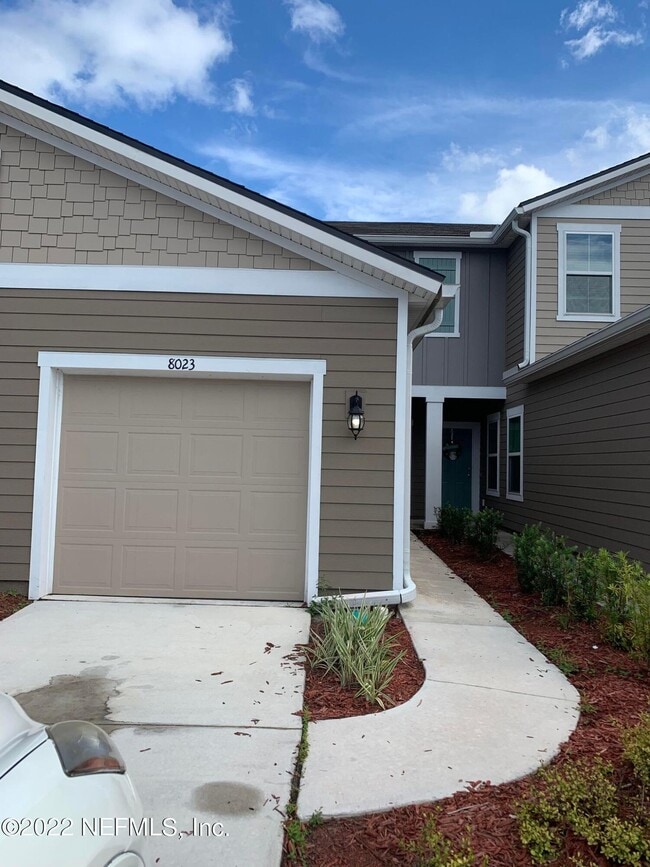 Building Photo - 8023 Echo Springs Rd