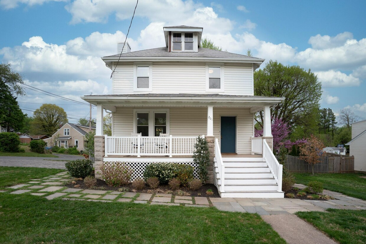 Photo - 201 Kenwood Ave (Catonsville, MD)
