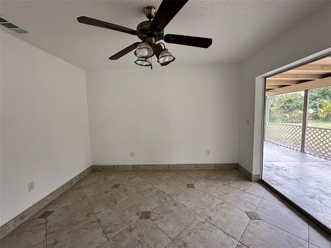 Photo - 1225 Armsdale Ave