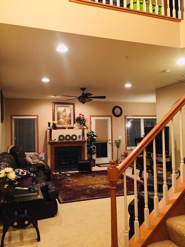 Building Photo - 5120 Yuma Ln N